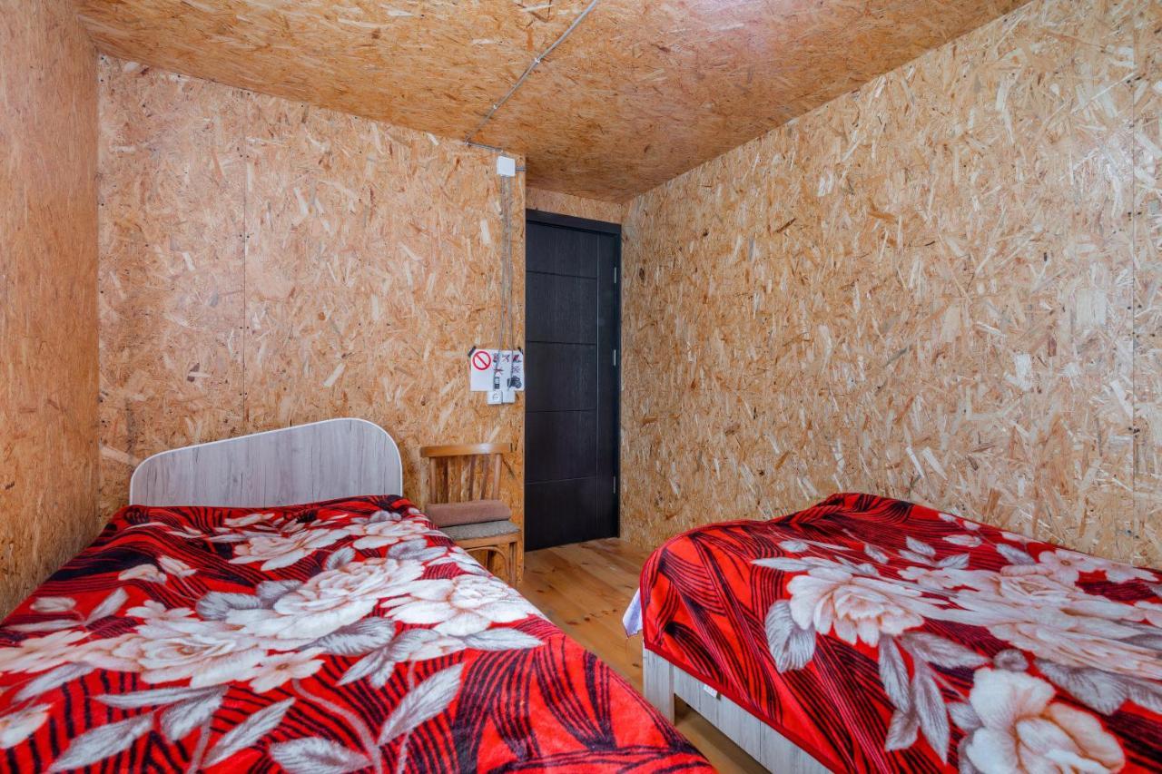 Guesthouse Elisabeth Omalo Buitenkant foto